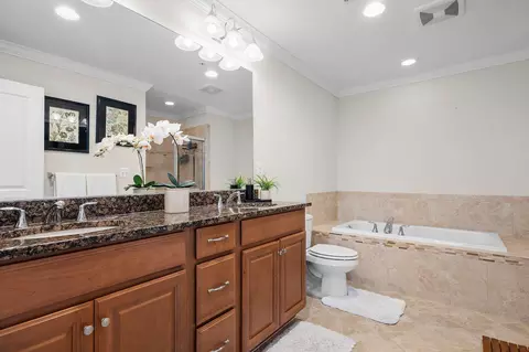 Bath - 19 Boucher Pl, Annapolis, MD 21403 photo 1 of 3