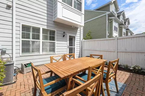 Exterior - 19 Boucher Pl, Annapolis, MD 21403 photo 7 of 10