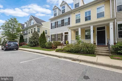 Exterior - 19 Boucher Pl, Annapolis, MD 21403 photo 2 of 10
