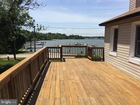 Exterior - 8419 A Bay Rd #A, Pasadena, MD 21122 photo 3 of 6