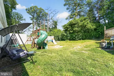 Exterior - 1090 Notley Ct, Pasadena, MD 21122 photo 7 of 7