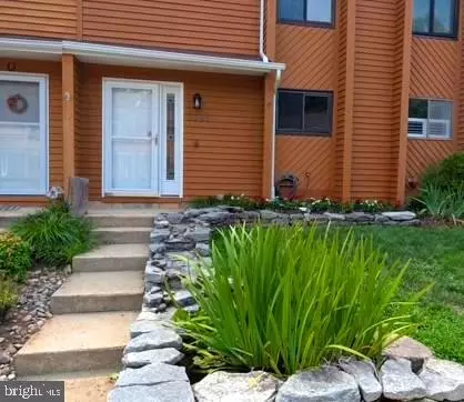 1366 Hazel Nut Ct, Annapolis, MD 21409