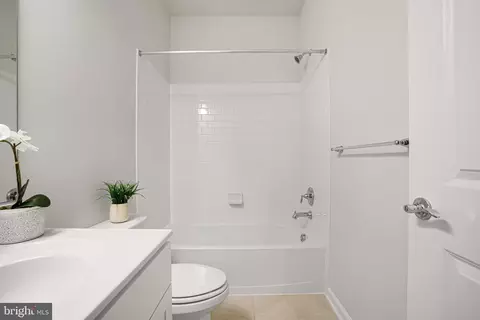 Bath - 3231 Watershed Blvd, Laurel, MD 20724 photo 4 of 4