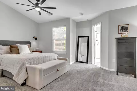 Bedroom - 2138 Millhaven Dr #138, Edgewater, MD 21037 photo 1 of 4