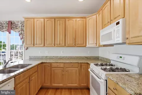 1215 Destiny Cir, Annapolis, MD 21409 photo 9