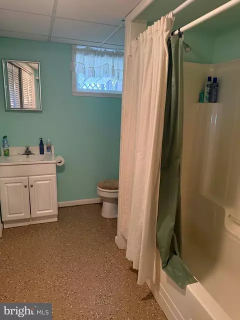 7620 1st St, Pasadena, MD 21122 photo 6