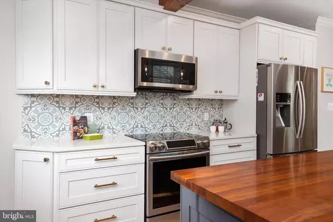 Kitchen - 1107 Brashears St, Annapolis, MD 21403 photo 4 of 4