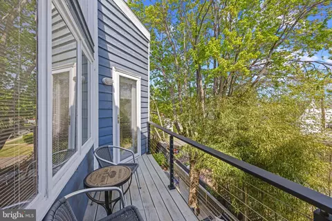 Exterior - 619 Second St, Annapolis, MD 21403 photo 3 of 9