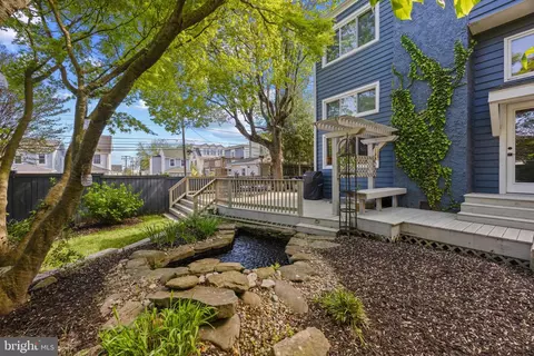 Exterior - 619 Second St, Annapolis, MD 21403 photo 7 of 9