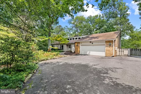 Other - 500 Sara Dr, Annapolis, MD 21401 photo 6 of 10