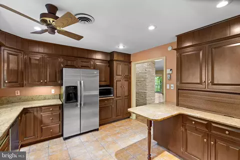 Kitchen - 500 Sara Dr, Annapolis, MD 21401 photo 2 of 2