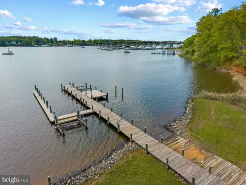 View/Area - 31 Shadow Point Ct, Edgewater, MD 21037 photo 7 of 12