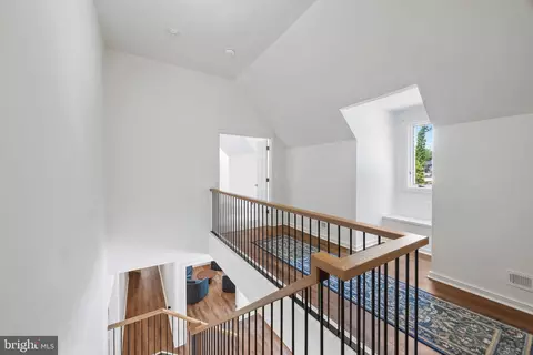 Entry Way - 31 Shadow Point Ct, Edgewater, MD 21037 photo 2 of 3
