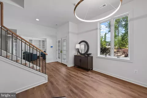 Entry Way - 31 Shadow Point Ct, Edgewater, MD 21037 photo 1 of 3
