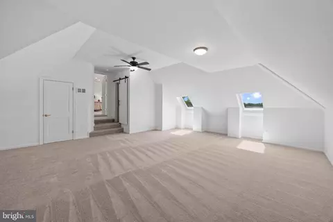 Entry Way - 31 Shadow Point Ct, Edgewater, MD 21037 photo 3 of 3