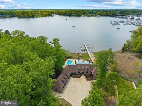 View/Area - 31 Shadow Point Ct, Edgewater, MD 21037 photo 9 of 12