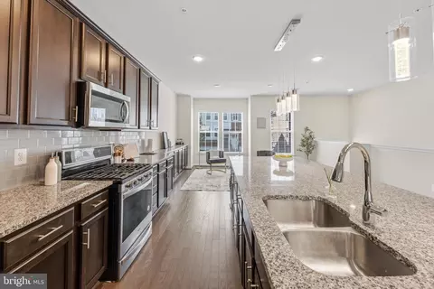 Kitchen - 7713 Cresap Ln, Hanover, MD 21076 photo 3 of 3