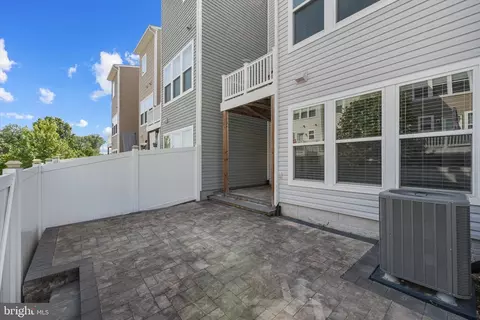 Exterior - 7713 Cresap Ln, Hanover, MD 21076 photo 3 of 3
