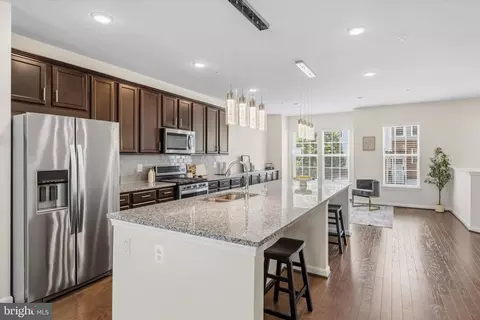 Kitchen - 7713 Cresap Ln, Hanover, MD 21076 photo 2 of 3