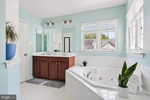 Bath - 7824 Callington Way, Hanover, MD 21076 photo 1 of 3