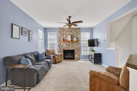 Living - 7824 Callington Way, Hanover, MD 21076 photo 2 of 4
