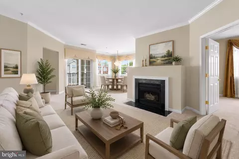 2605 Chapel Lake Dr #312, Gambrills, MD 21054