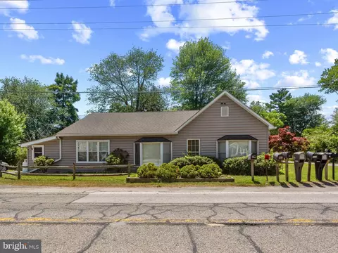 1413 Central Ave E, Edgewater, MD 21037