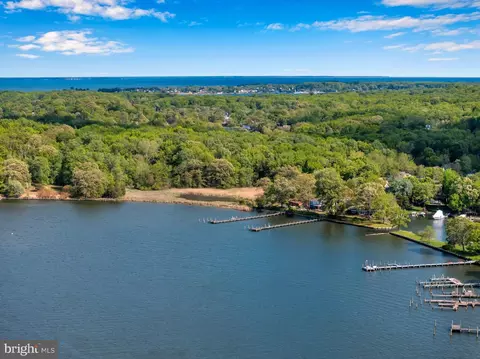 View/Area - 505 Brewerton Ln, Edgewater, MD 21037 photo 8 of 14