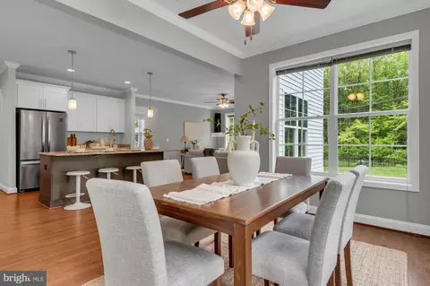 Dining - 505 Brewerton Ln, Edgewater, MD 21037 photo 4 of 4