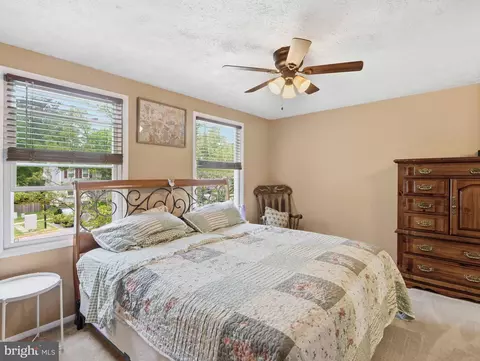 Bedroom - 3652 Seaford Ct, Pasadena, MD 21122 photo 1 of 4