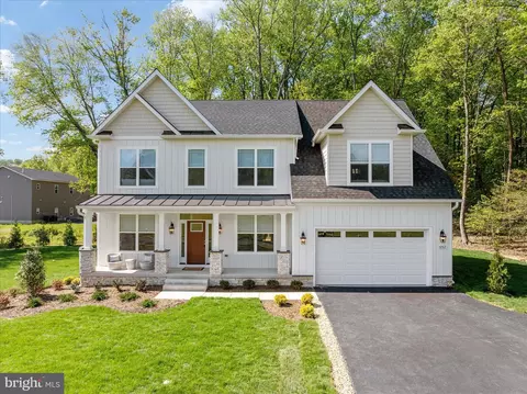 1252 Sunrise Beach Rd, Crownsville, MD 21032