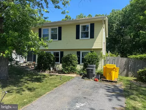 1345 Chapelview Dr, Odenton, MD 21113