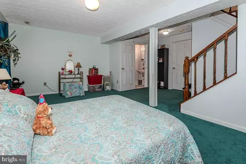 Bedroom - 8166 Hazy Dawn Ct, Pasadena, MD 21122 photo 6 of 8