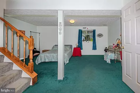 Bedroom - 8166 Hazy Dawn Ct, Pasadena, MD 21122 photo 8 of 8