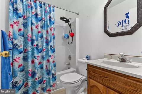 Bath - 1105 Hotel Dr, Pasadena, MD 21122 photo 1 of 2