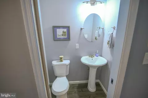 Bath - 8203 Forest Glen Dr, Pasadena, MD 21122 photo 1 of 3