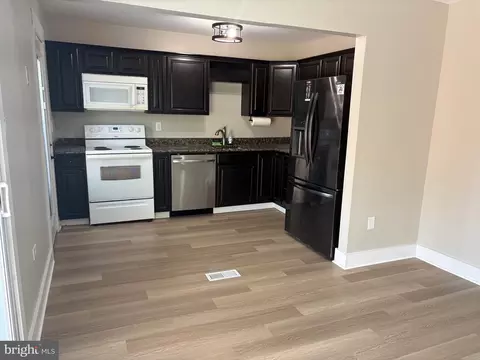 1054 Saybrook Harbour, Pasadena, MD 21122