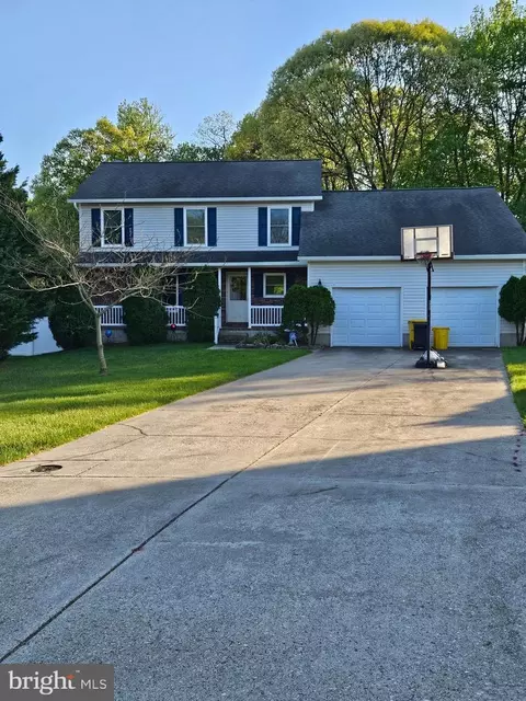 592 Eason Dr, Severn, MD 21144