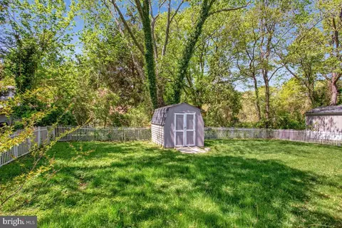 Exterior - 4912 Mariners Dr, Shady Side, MD 20764 photo 5 of 11