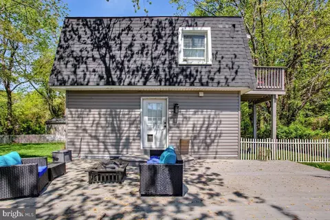 Exterior - 4912 Mariners Dr, Shady Side, MD 20764 photo 1 of 11