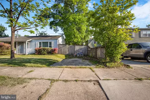 Exterior - 1073 Kings Rd, Pasadena, MD 21122 photo 11 of 13