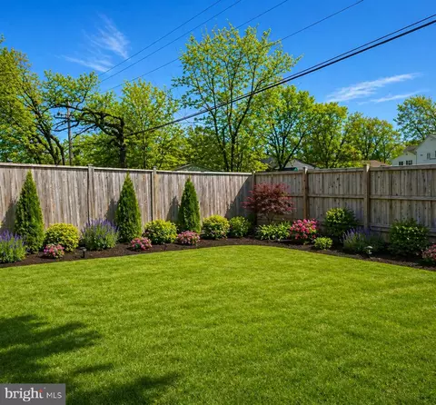 Exterior - 1073 Kings Rd, Pasadena, MD 21122 photo 4 of 13