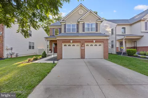7212 Stallings Dr, Glen Burnie, MD 21060
