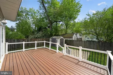 Exterior - 1604 Oriole Rd, Edgewater, MD 21037 photo 3 of 4