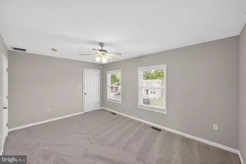 Bedroom - 1604 Oriole Rd, Edgewater, MD 21037 photo 3 of 4