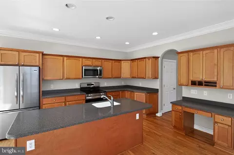 Kitchen - 1604 Oriole Rd, Edgewater, MD 21037 photo 1 of 2