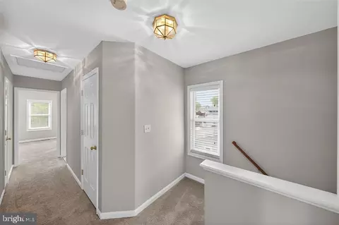 Entry Way - 1604 Oriole Rd, Edgewater, MD 21037 photo 2 of 2