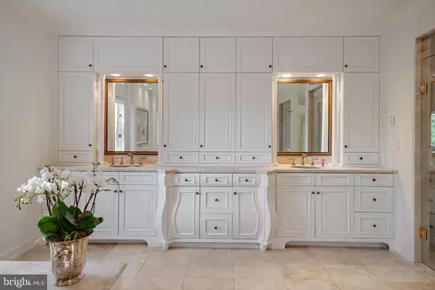 Bath - 8 Spa View Cir, Annapolis, MD 21401 photo 2 of 5