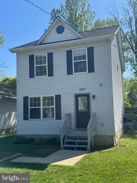 1527 Lincoln Rd, Shady Side, MD 20764