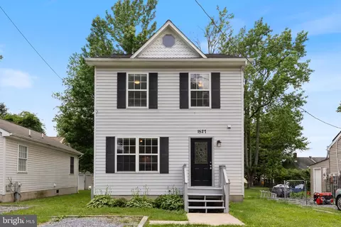 1527 Lincoln Rd, Shady Side, MD 20764